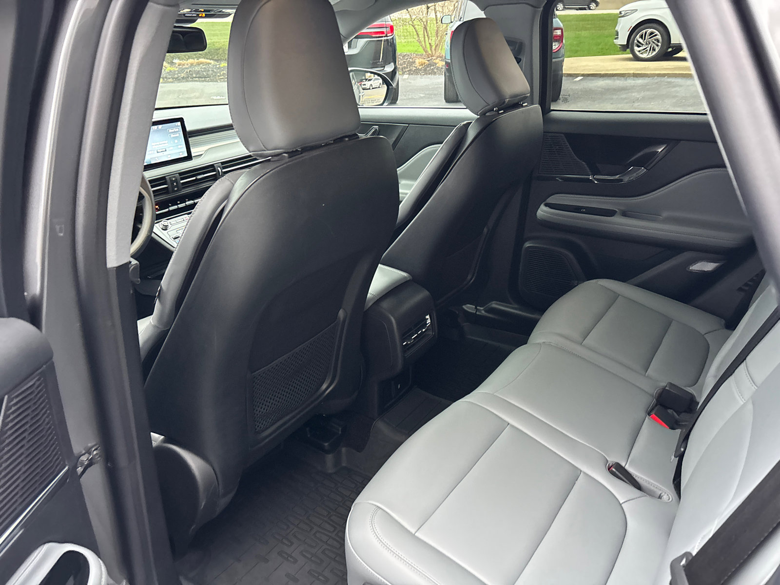 Used 2022 Lincoln Corsair FWD image 27