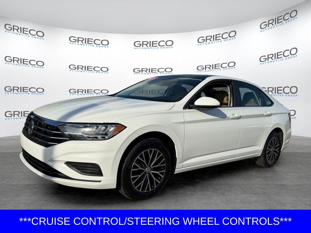 Used 2020 Volkswagen Jetta SE FWD image 3