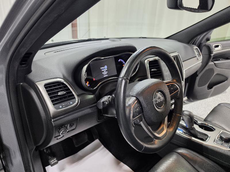Used 2018 Jeep Grand Cherokee Limited w/ Luxury Group II image 12