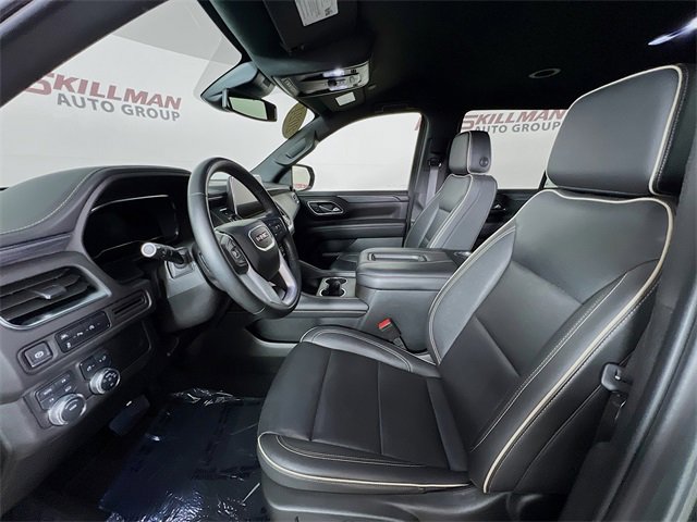 Used 2024 GMC Yukon SLT image 10
