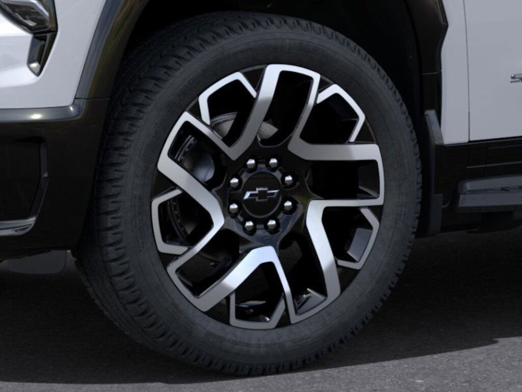 New 2024 Chevrolet Silverado EV RST image 9