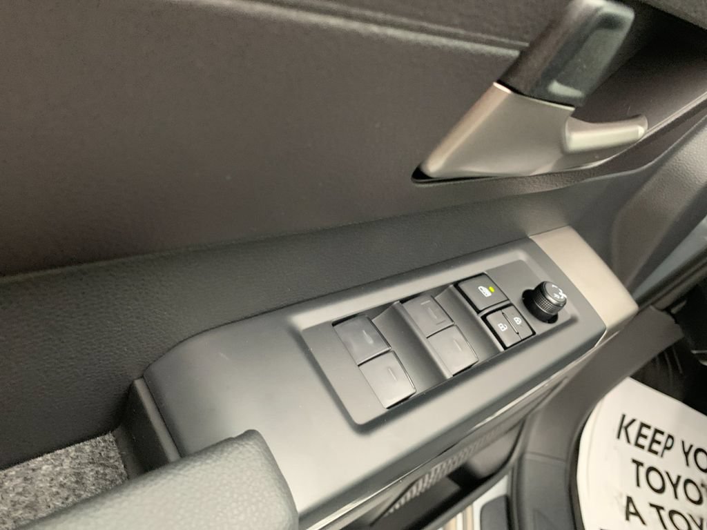 New 2026 Toyota Tundra SR5 AWD/4WD image 12