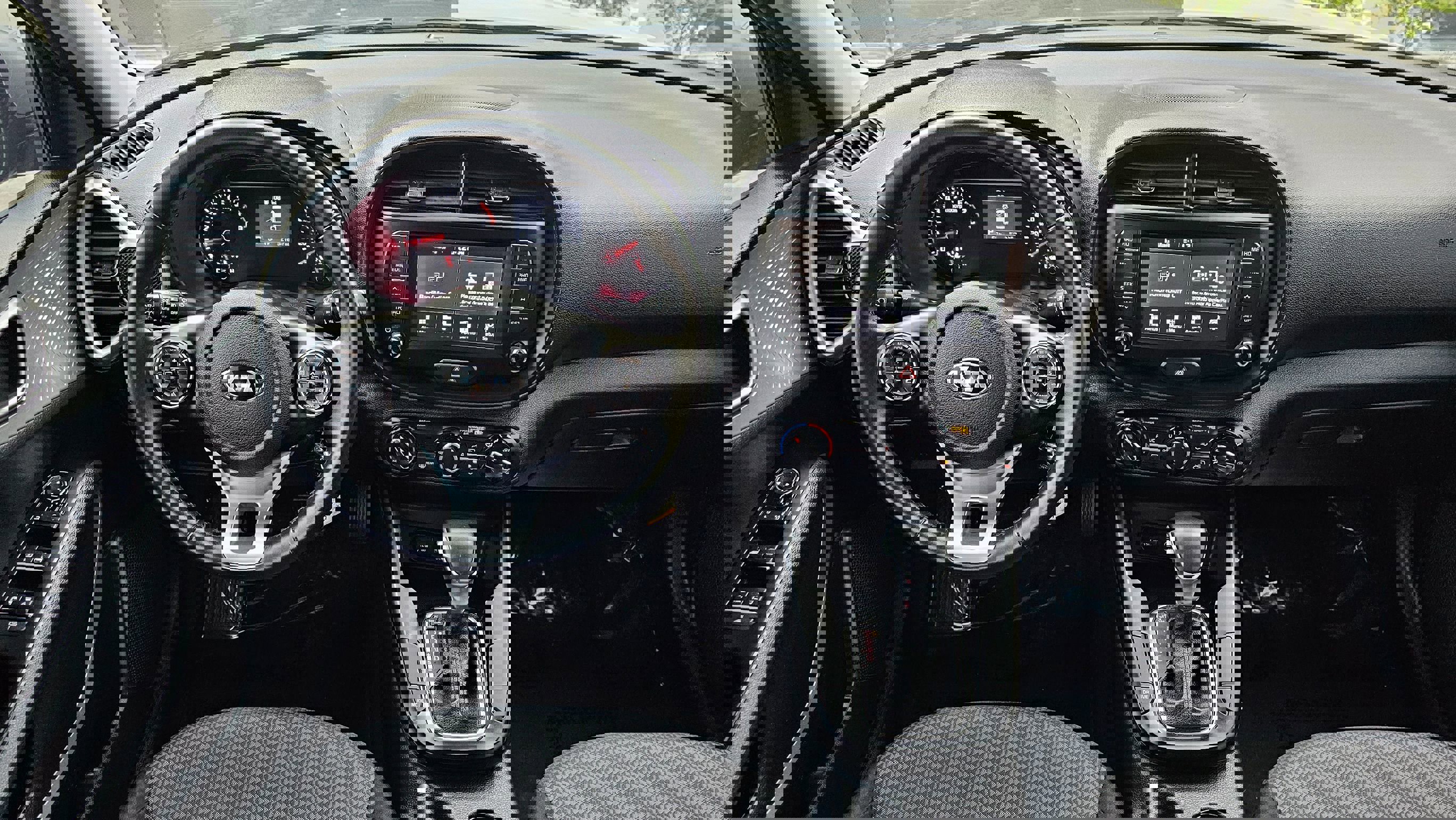 Used 2021 Kia Soul X-Line image 23