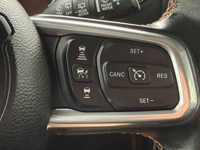 Used 2021 Jeep Wrangler Unlimited Sahara image 16