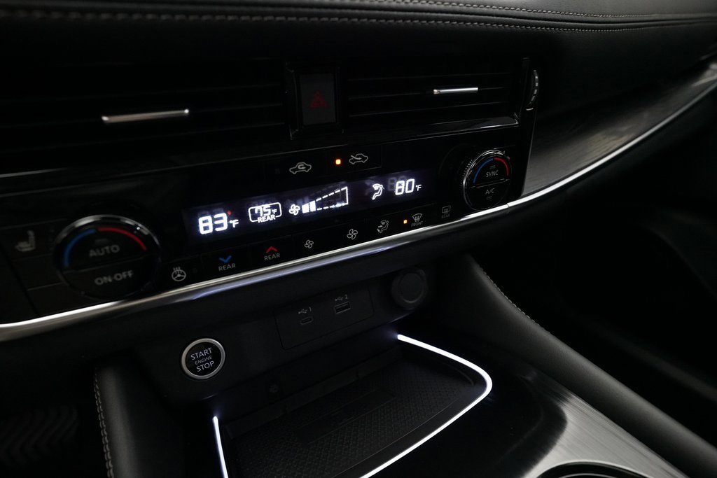 Used 2023 Nissan Rogue Platinum w/ Platinum Premium Package image 21