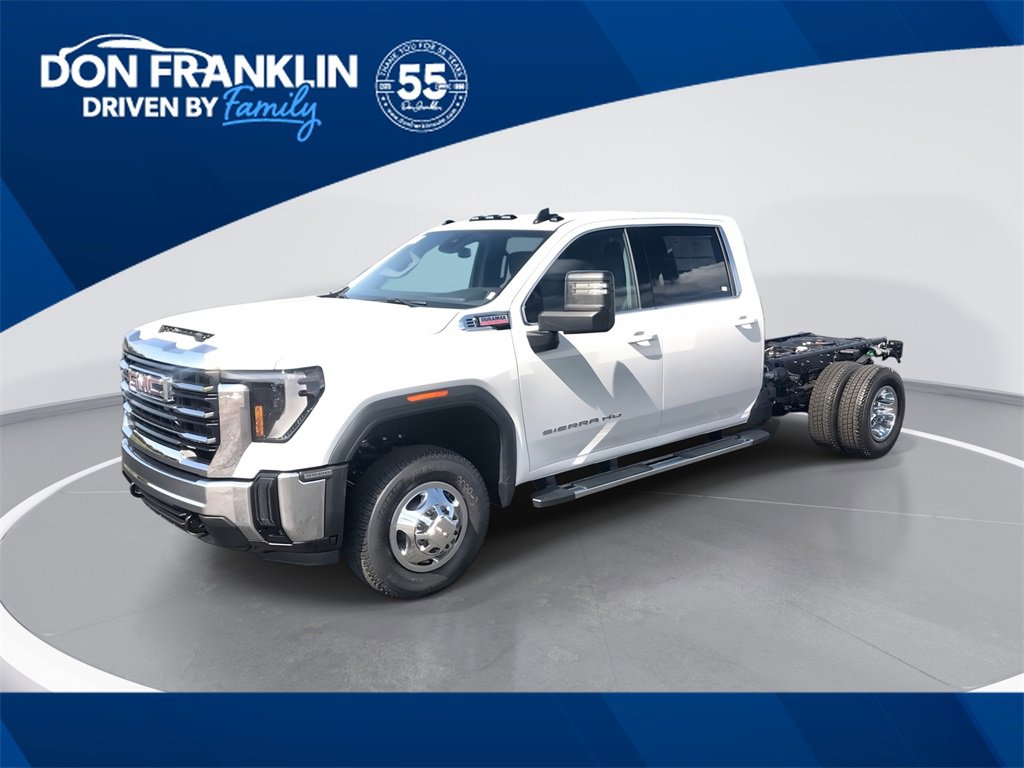 New 2026 GMC Sierra 3500 SLE w/ SLE Convenience Package