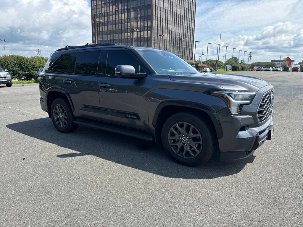 Used 2023 Toyota Sequoia Platinum AWD/4WD image 3