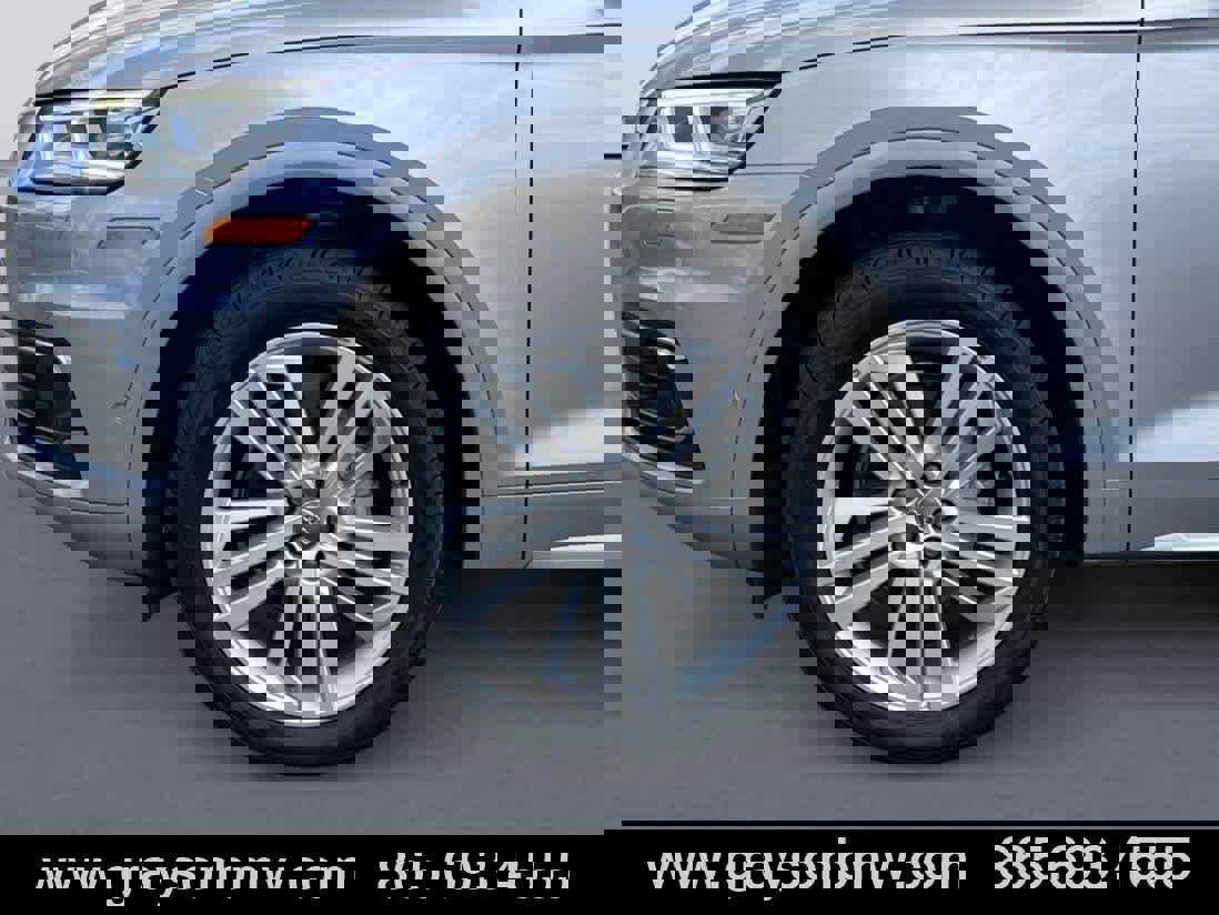 Used 2020 Audi Q5 Prestige w/ Prestige Package image 9