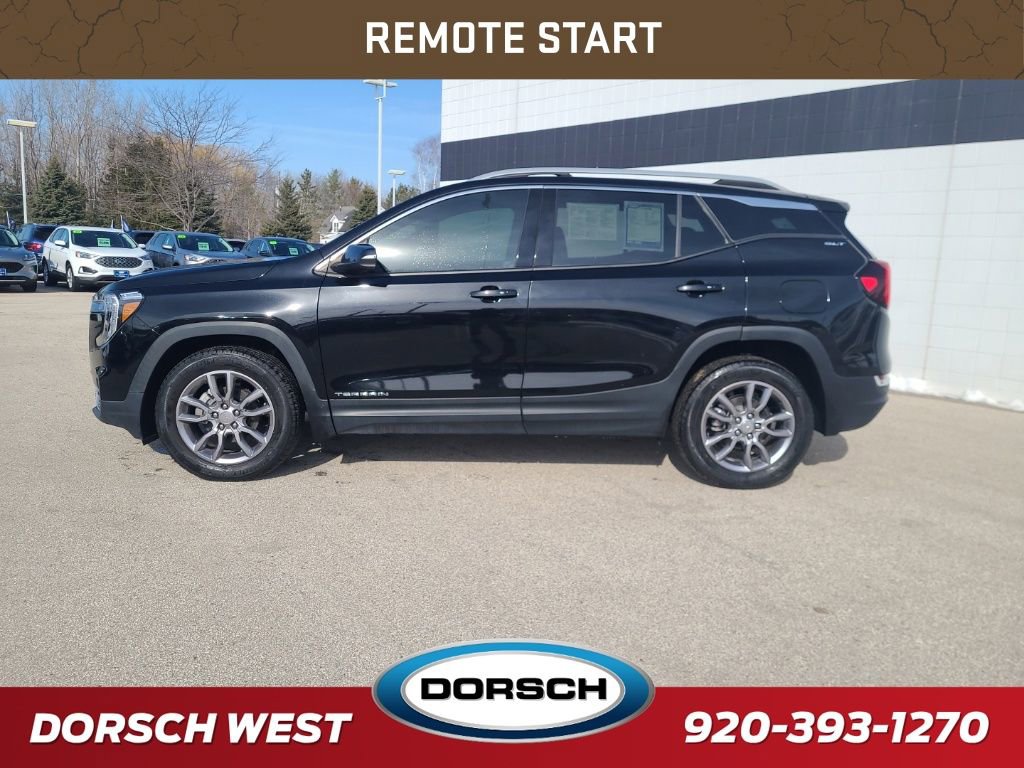 Used 2022 GMC Terrain SLT image 3