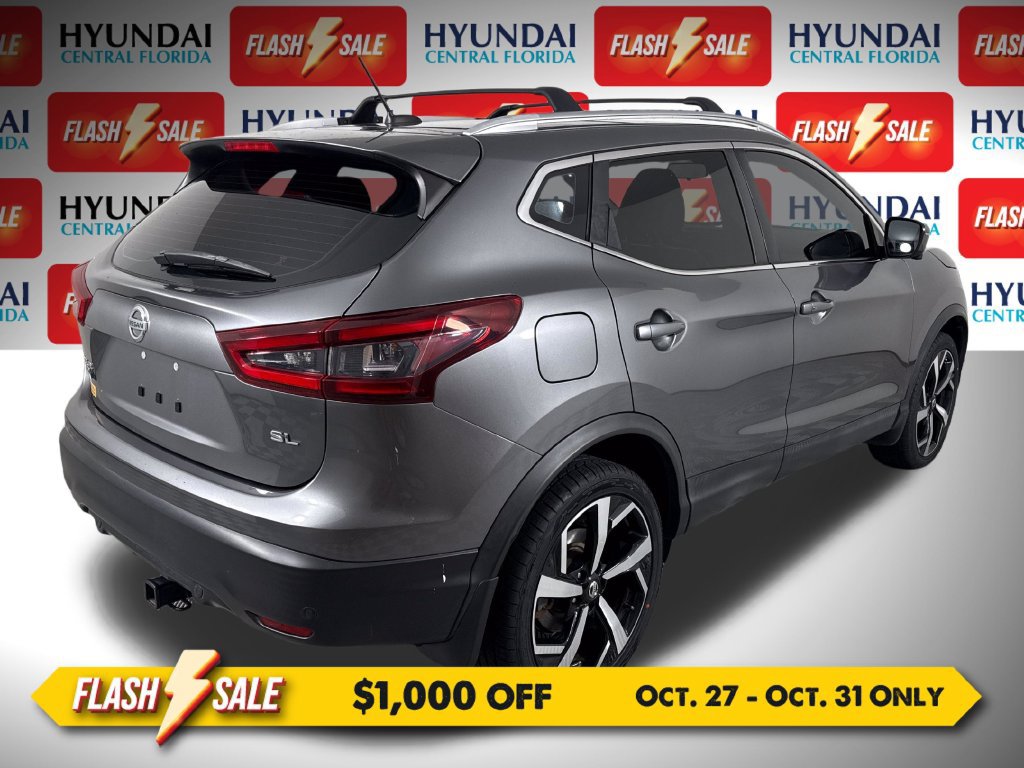 Used 2020 Nissan Rogue Sport SL FWD image 3