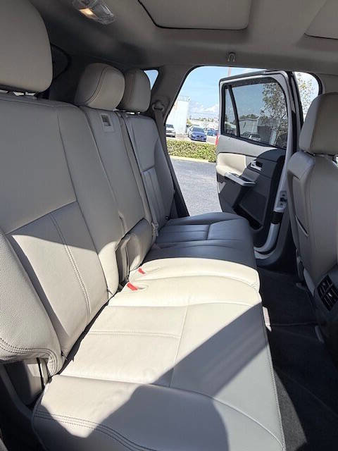 Used 2013 Ford Edge Limited image 12