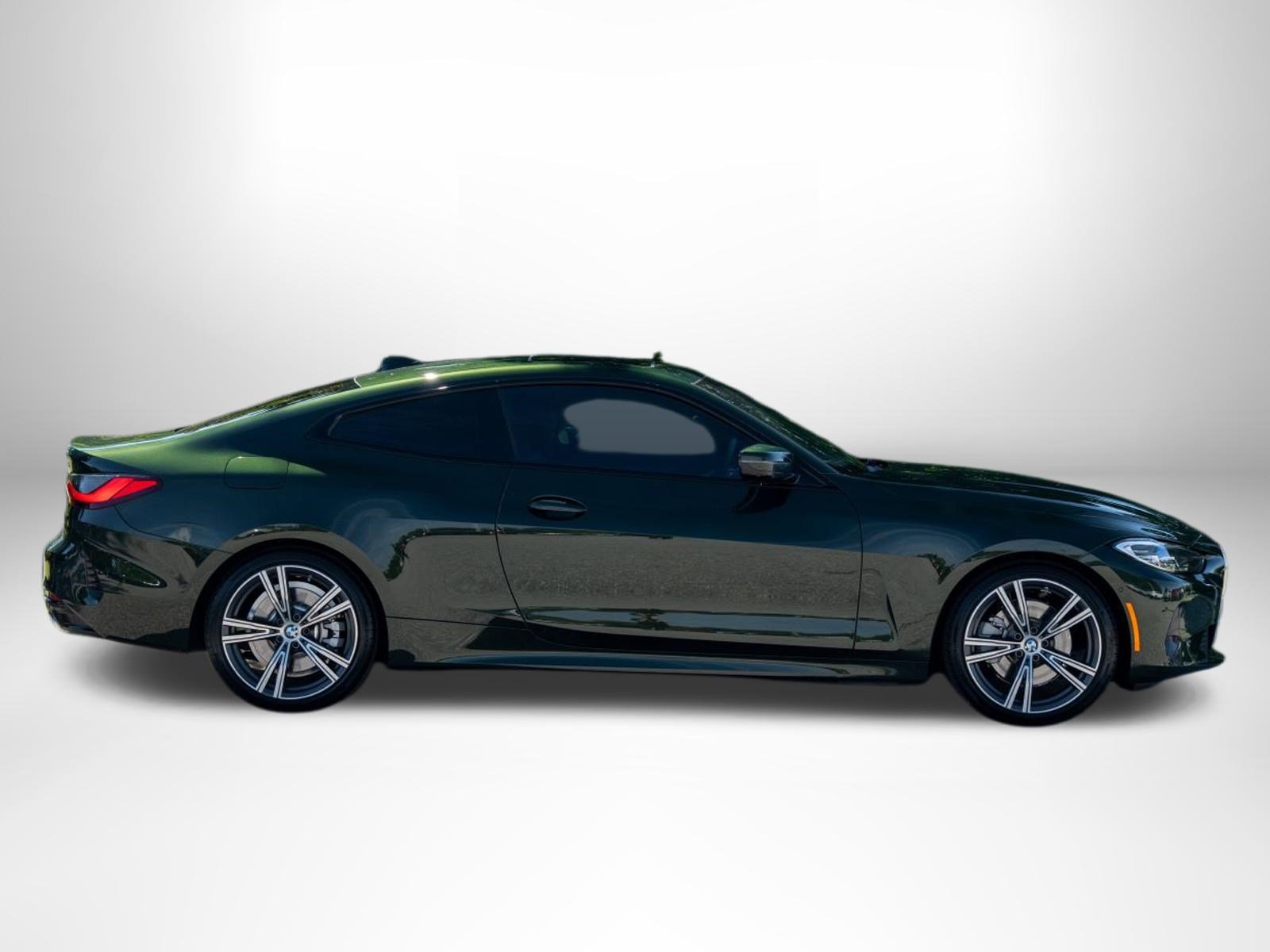 Used 2021 BMW 430i Coupe w/ Convenience Package RWD image 9