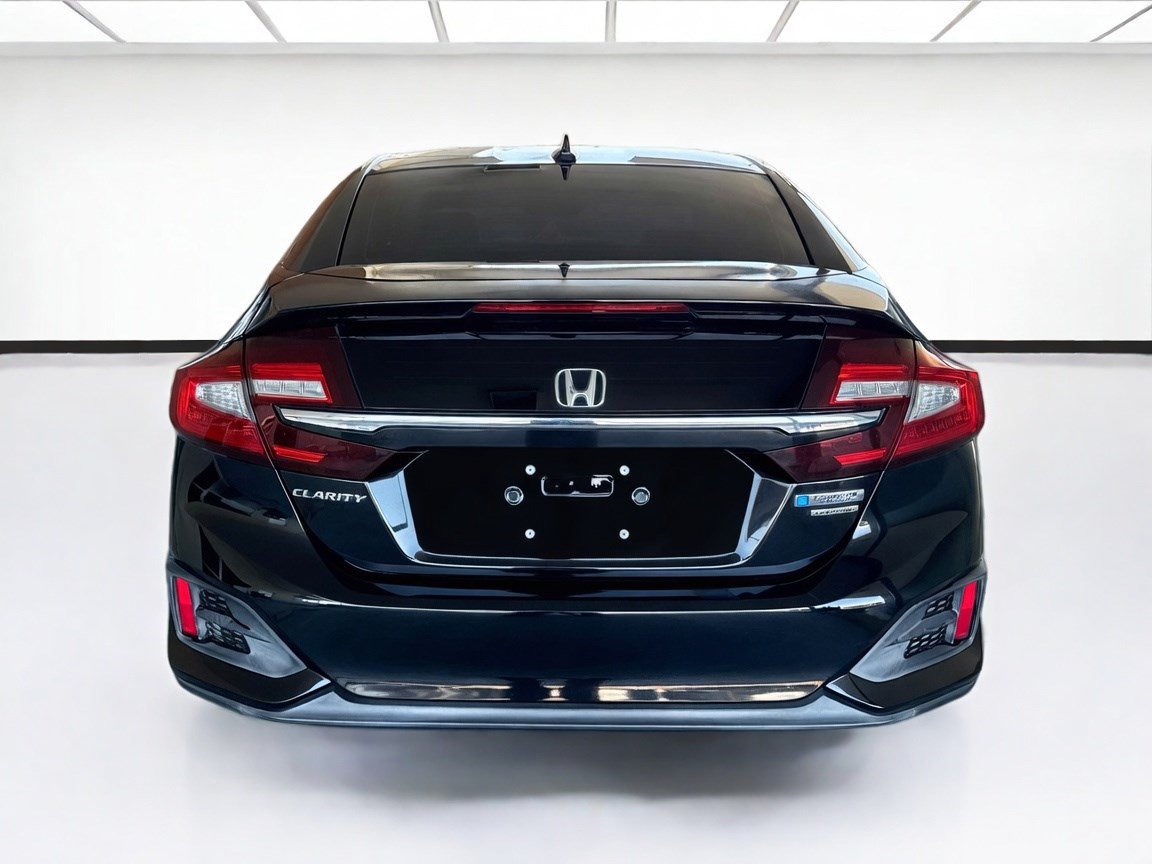 Used 2018 Honda Clarity Touring image 5