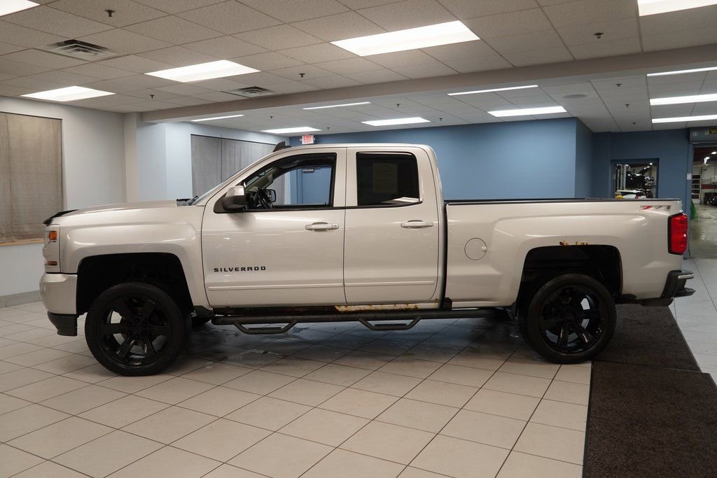 Used 2016 Chevrolet Silverado 1500 LT w/ All Star Edition image 2