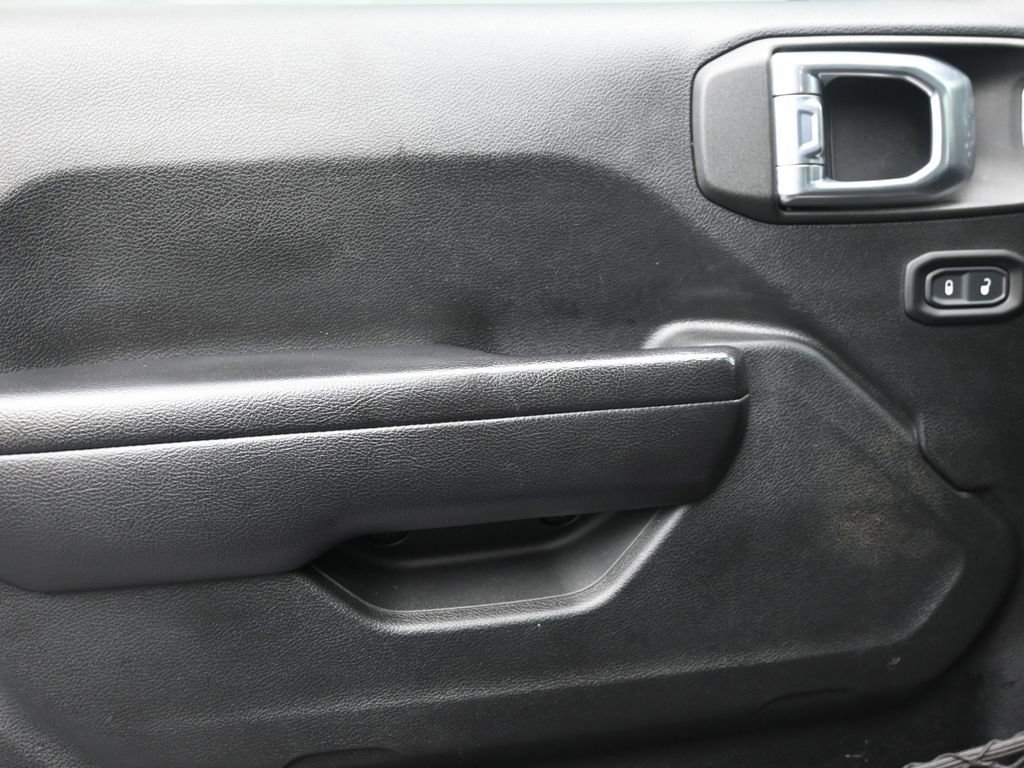 Used 2021 Jeep Wrangler Unlimited Sport S image 12