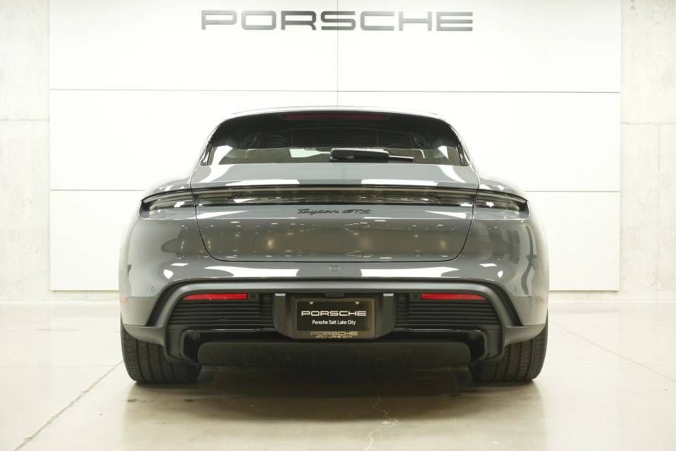 New 2026 Porsche Taycan GTS AWD/4WD image 12