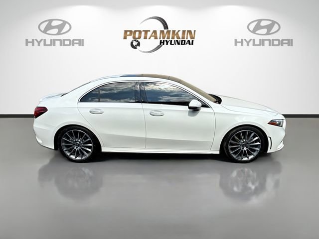 Used 2019 Mercedes-Benz A 220 image 4