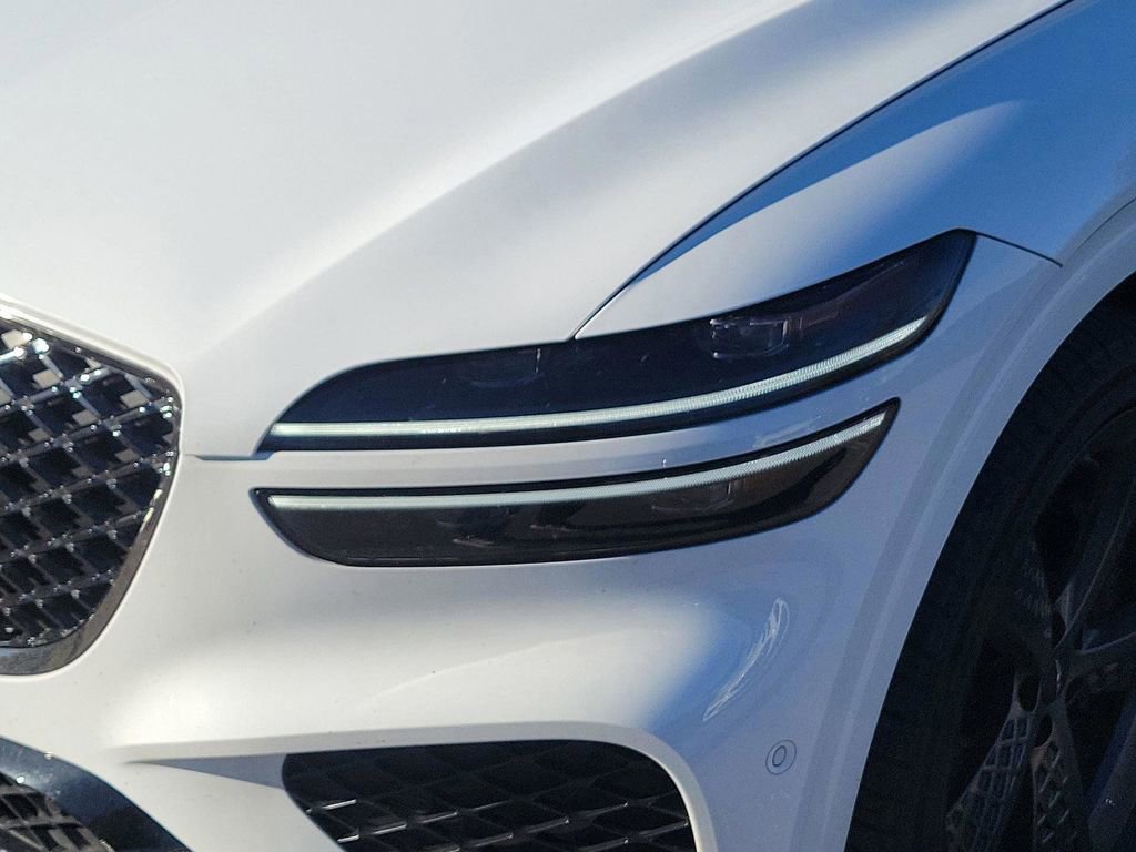 Used 2025 Genesis GV70 2.5T Sport Prestige w/ Sport Prestige Package image 10