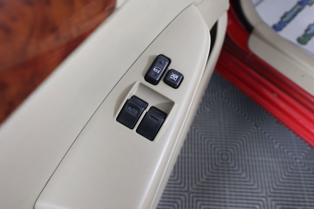 Used 2006 Toyota Solara SE image 23