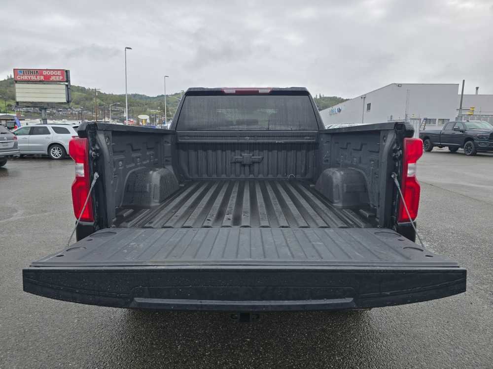 Used 2022 Chevrolet Silverado 1500 LT Trail Boss w/ Bed Protection Package AWD/4WD image 19