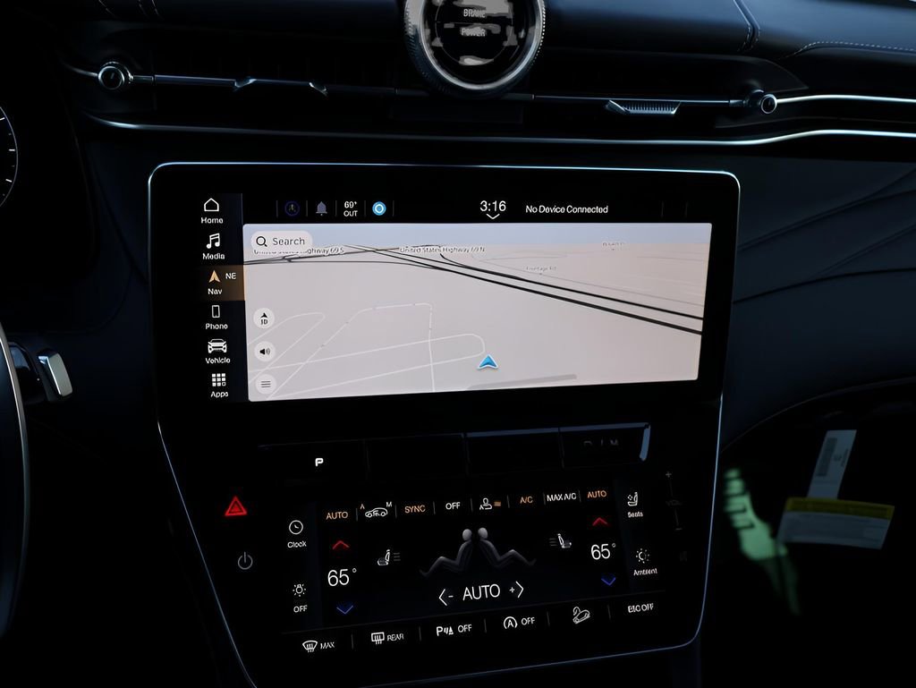 New 2025 Maserati Grecale GT image 22