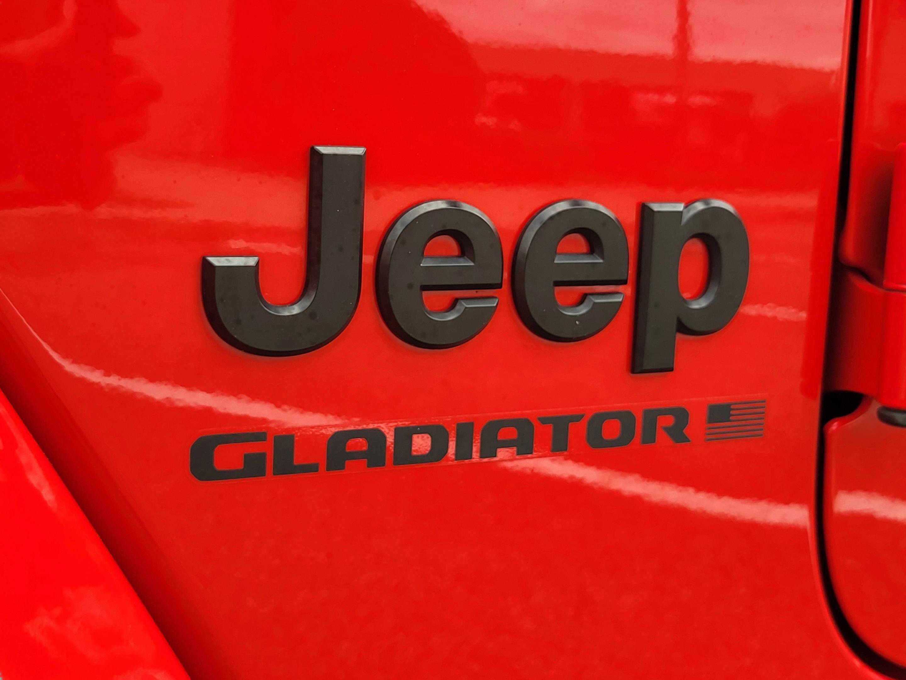 Used 2023 Jeep Gladiator Sport image 36