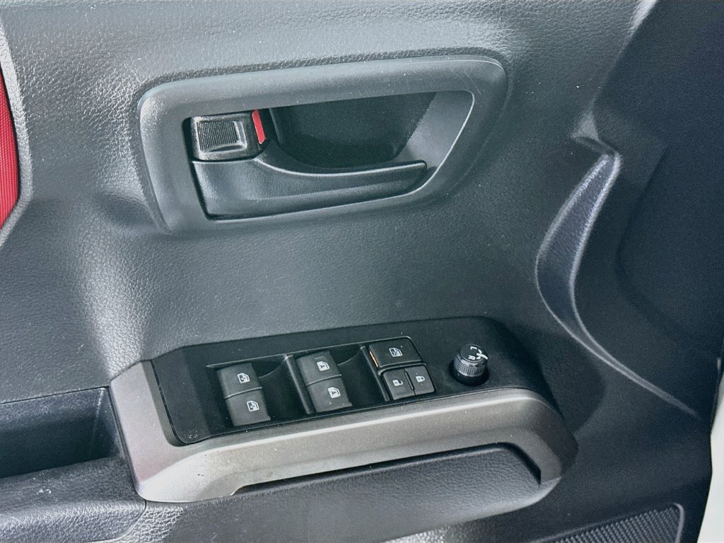 Used 2023 Toyota Tacoma SR5 w/ Technology Package AWD/4WD image 24