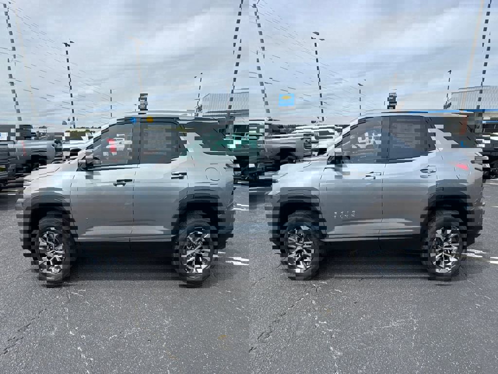 New 2026 Chevrolet Equinox LT image 9