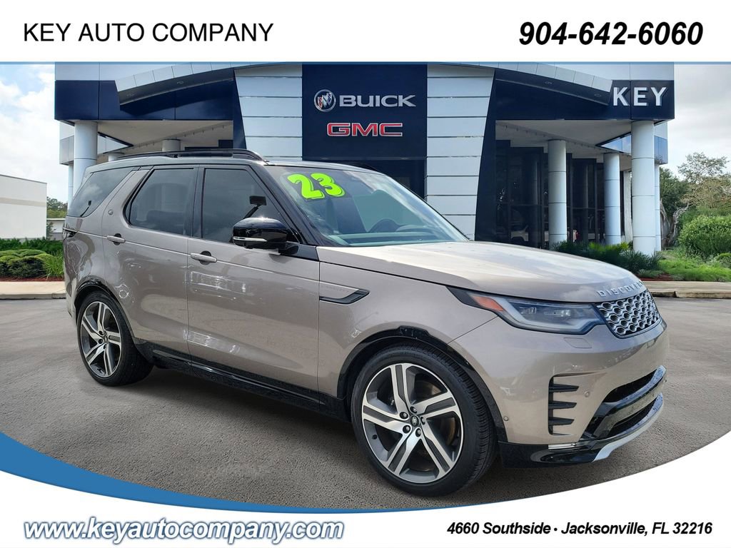 Used 2023 Land Rover Discovery Metropolitan Edition image 1