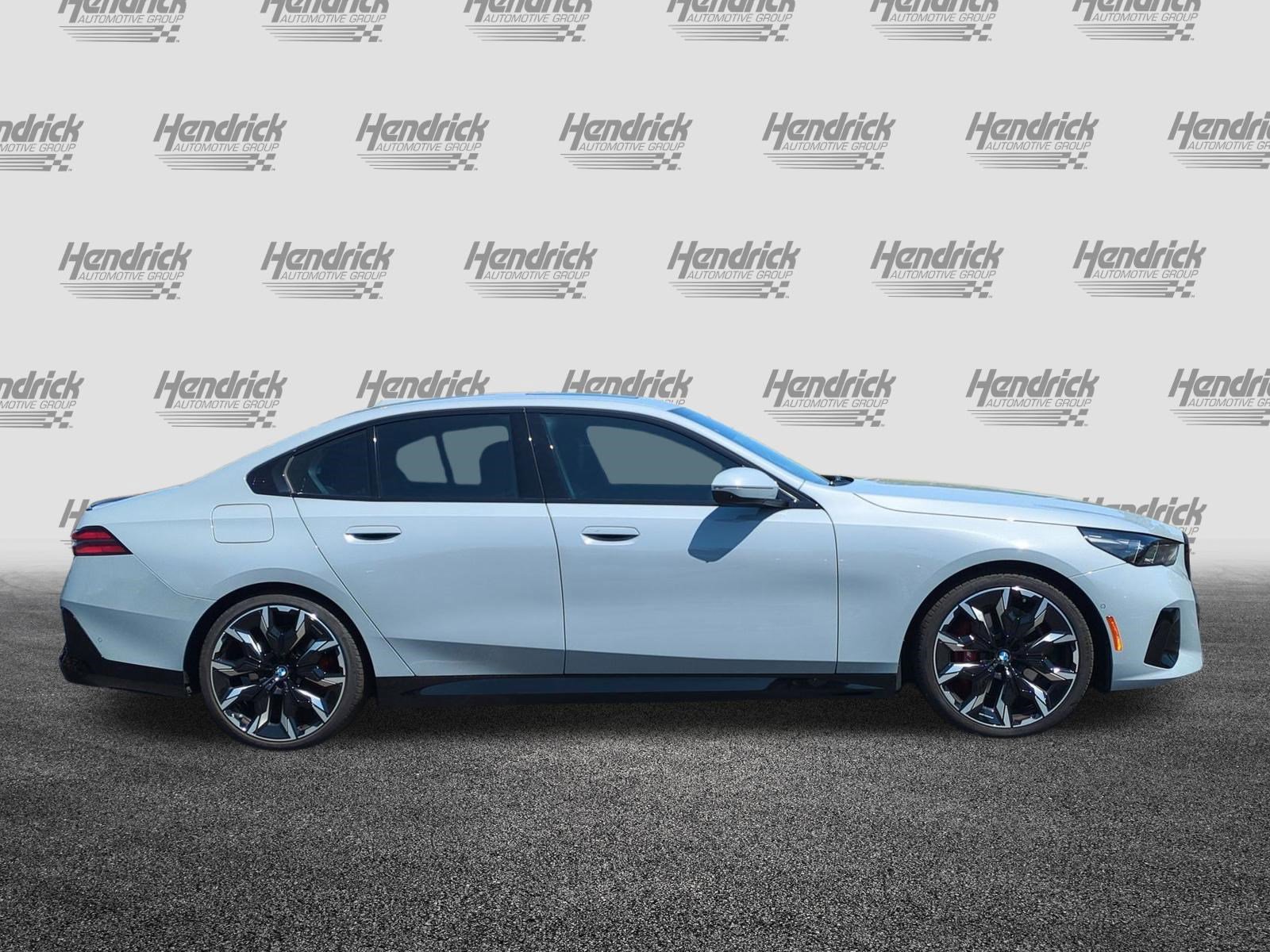 Certified 2025 BMW 530i w/ M Sport Package RWD image 11