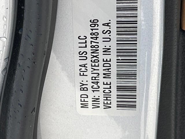 Used 2022 Jeep Grand Cherokee Summit w/ Advanced Protech Group IV AWD/4WD image 30