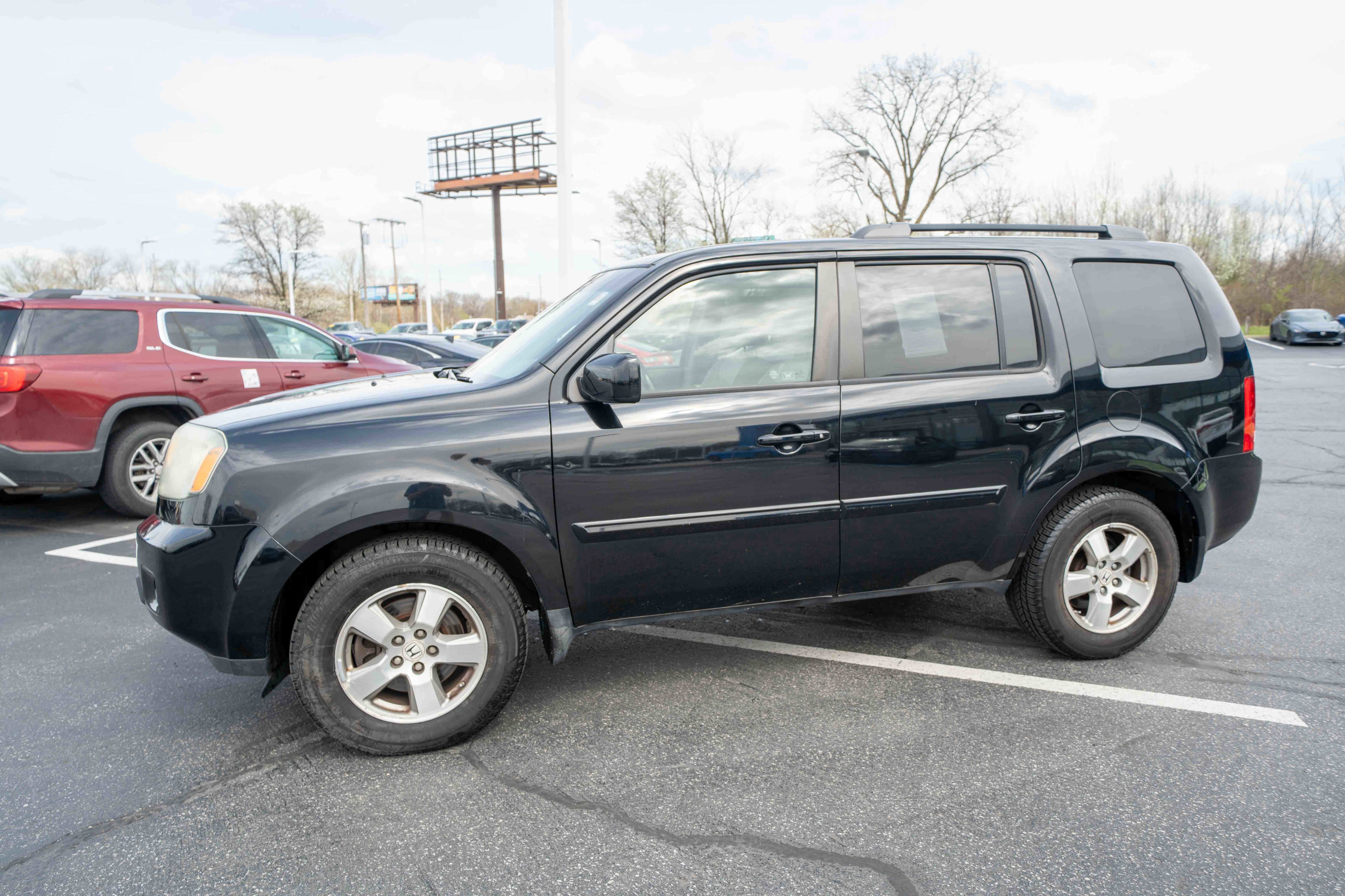Used 2010 Honda Pilot EX-L image 3
