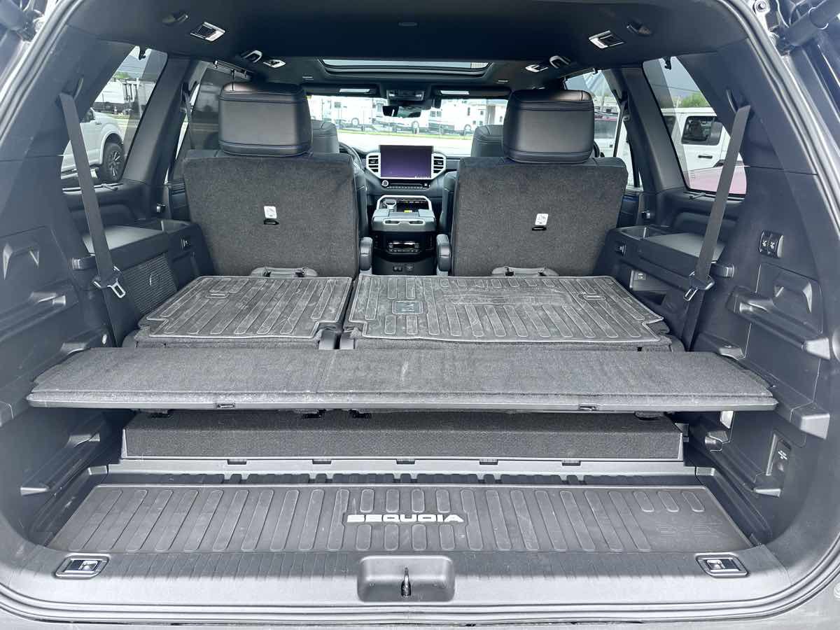 Used 2024 Toyota Sequoia Platinum image 20
