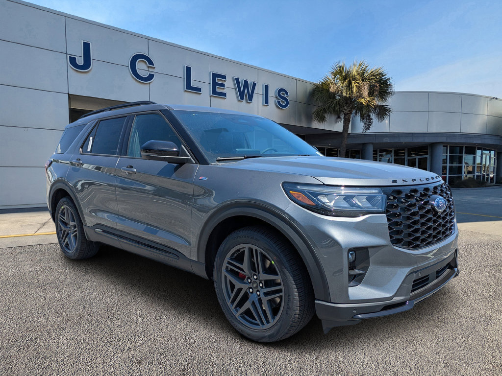 New 2026 Ford Explorer ST-Line w/ ST-Line Street Pack