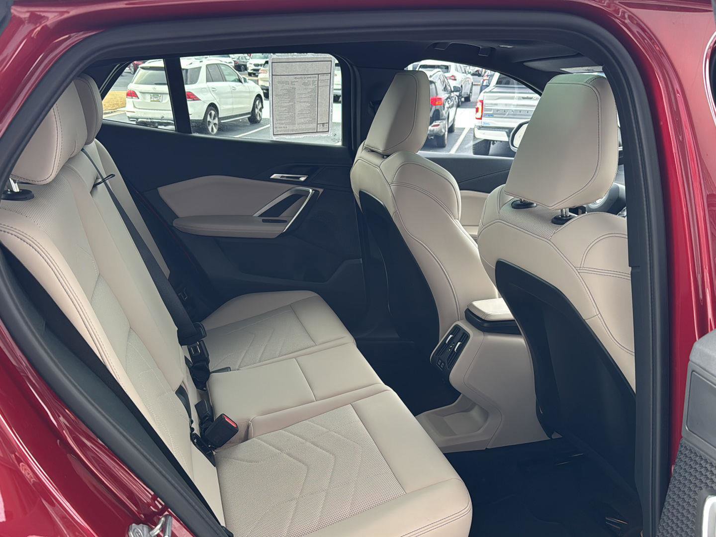 Used 2025 BMW X2 xDrive28i w/ Convenience Package image 11