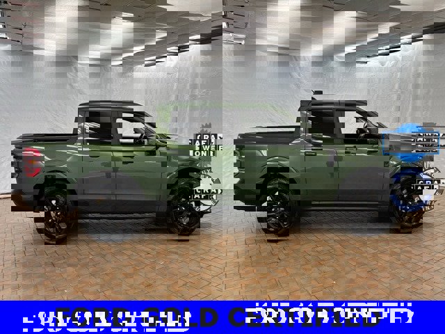 Certified 2025 Ford Maverick Lariat w/ Black Appearance Package image 9