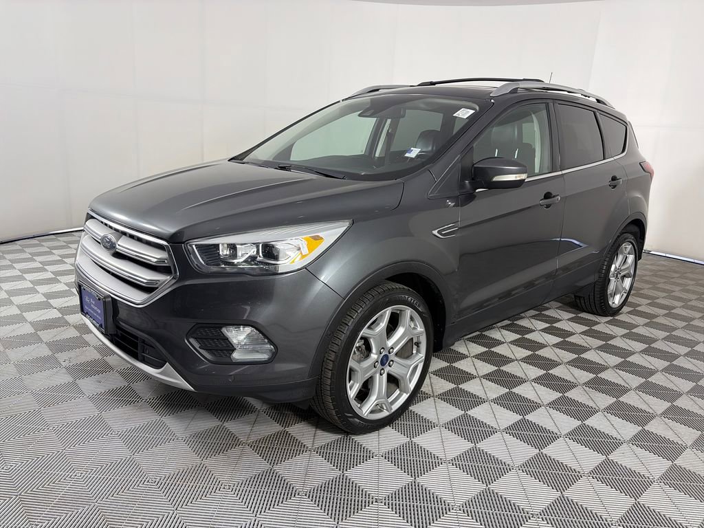 Certified 2019 Ford Escape Titanium AWD/4WD image 3