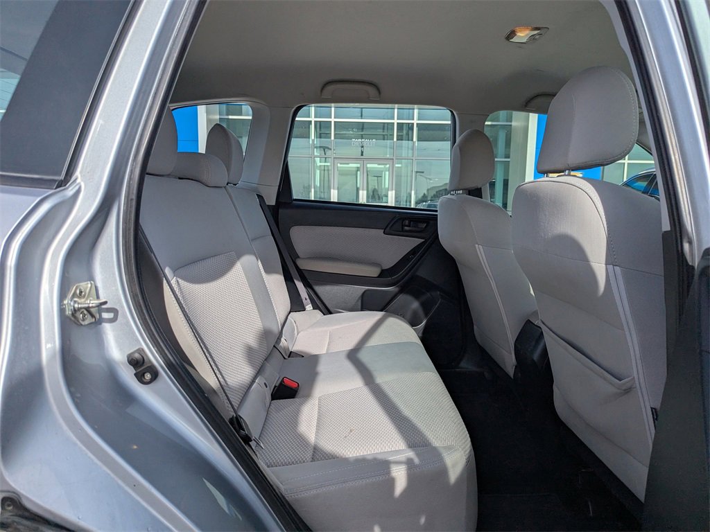 Used 2018 Subaru Forester 2.5i w/ Alloy Wheel Package image 37