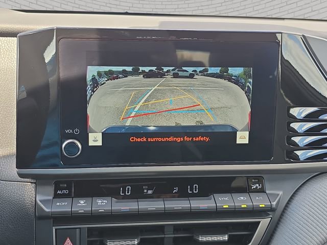 Used 2026 Toyota Camry SE w/ Convenience Package FWD image 23