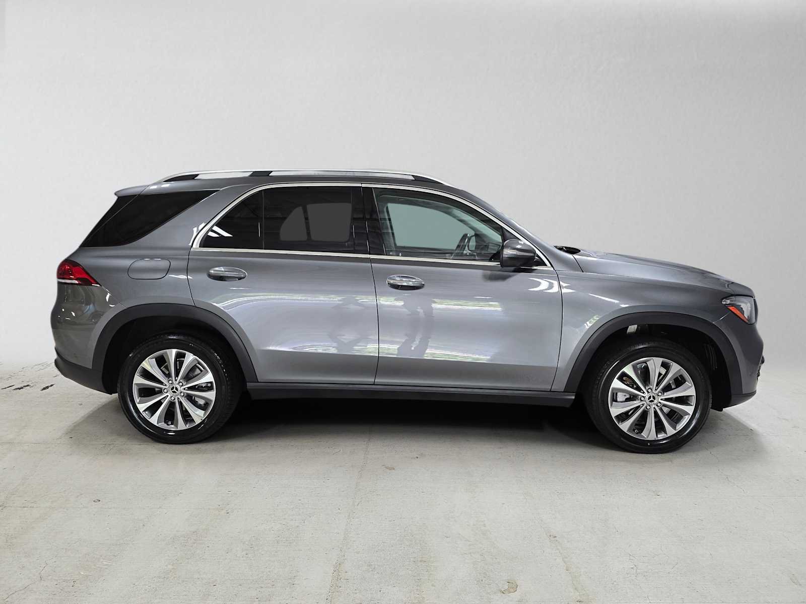 Certified 2023 Mercedes-Benz GLE 350 4MATIC image 2