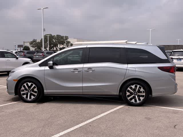 Used 2026 Honda Odyssey EX-L image 3