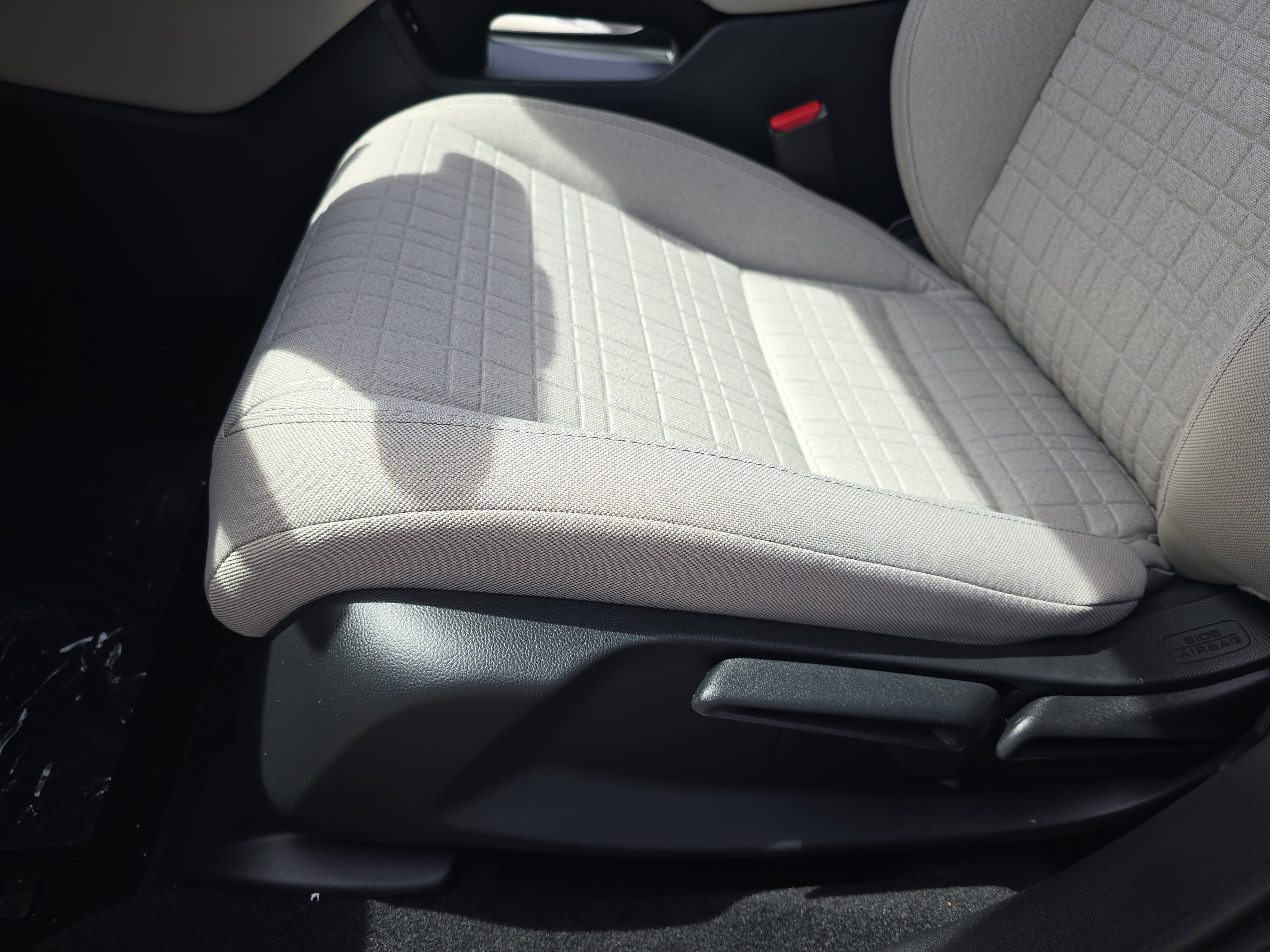 New 2026 Honda HR-V LX image 29