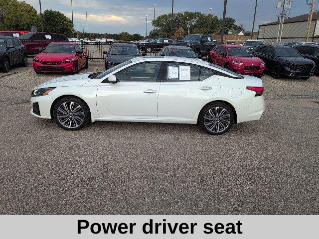 Used 2024 Nissan Altima 2.5 SL image 3