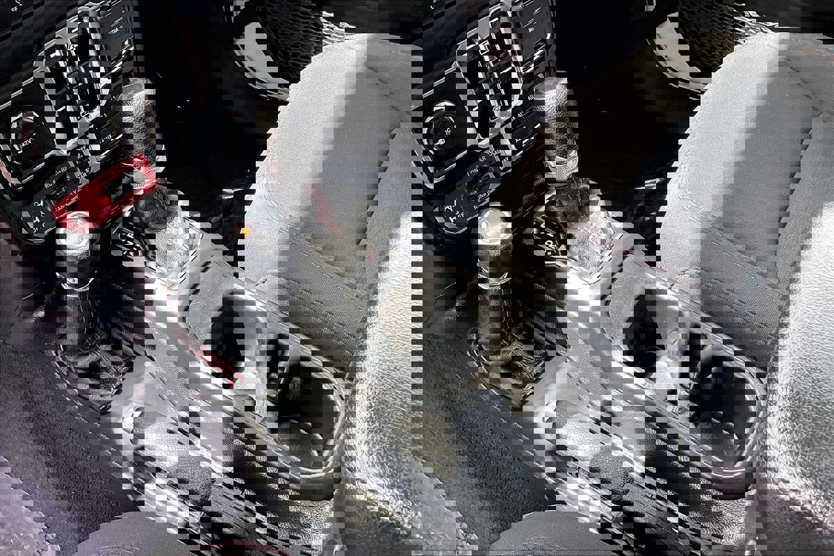 Used 2023 Jeep Wrangler Unlimited Rubicon image 14