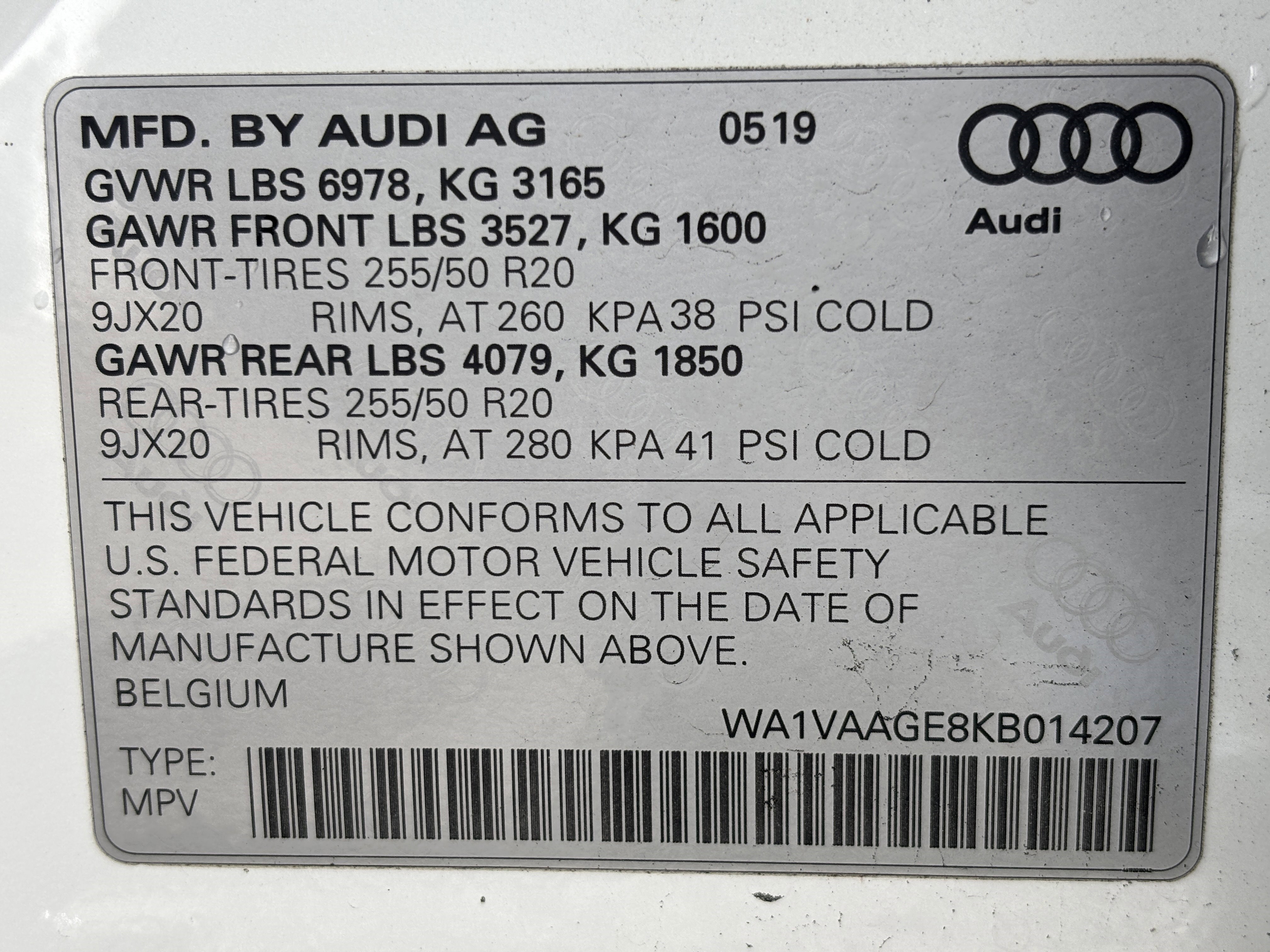 Used 2019 Audi e-tron Prestige w/ Prestige Package AWD/4WD image 11
