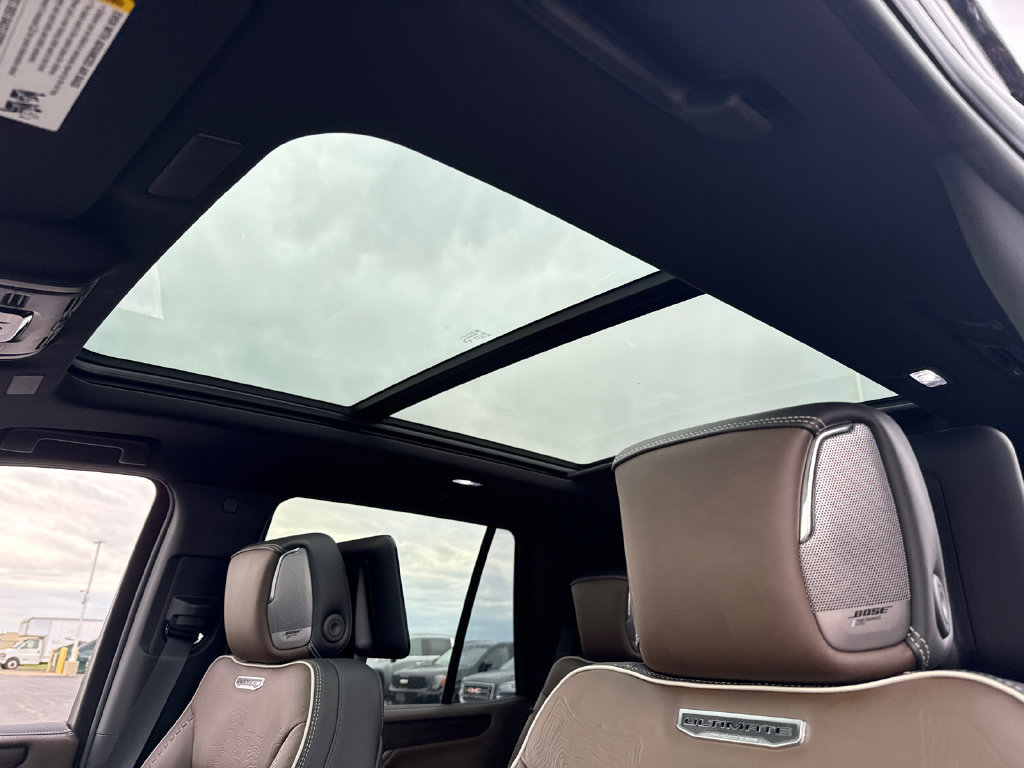 New 2026 GMC Yukon Denali Ultimate AWD/4WD image 28