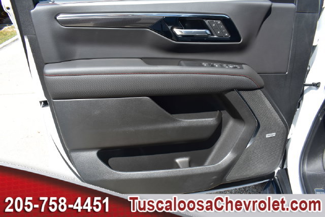 New 2026 Chevrolet Suburban RST w/ RST Capability Package AWD/4WD image 15