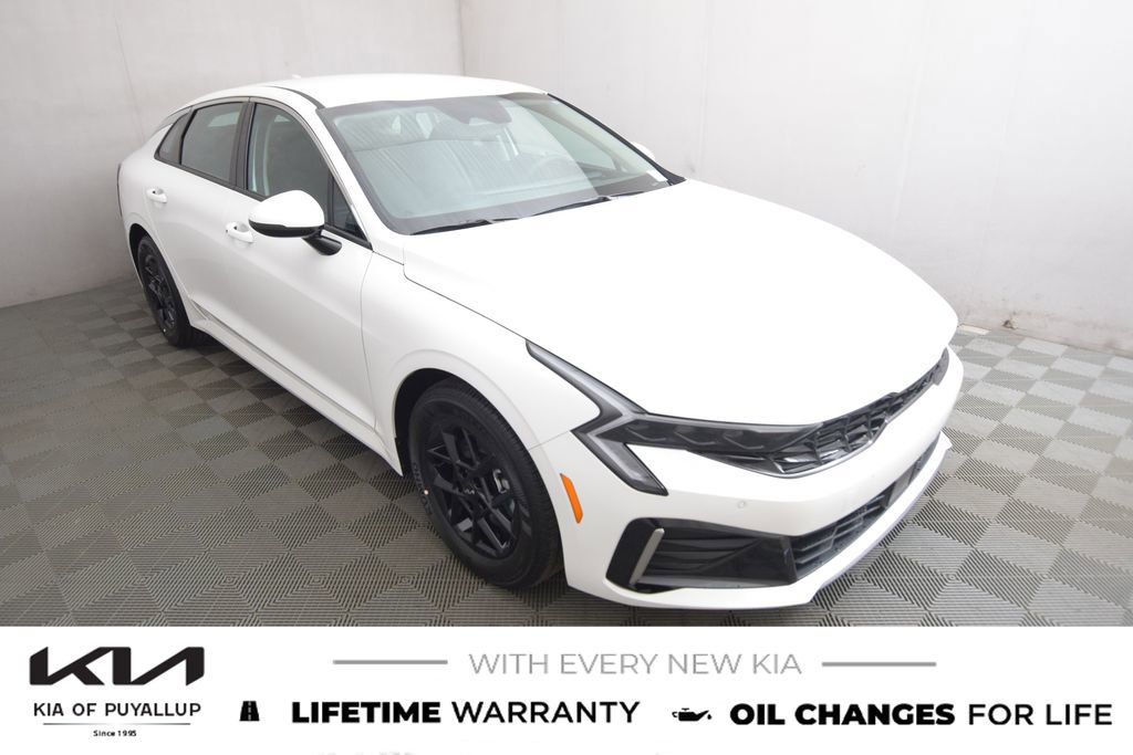 New 2026 Kia K5 LXS image 3