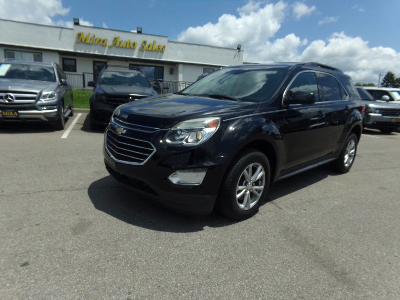 Used 2017 Chevrolet Equinox LT w/ Convenience Package image 54