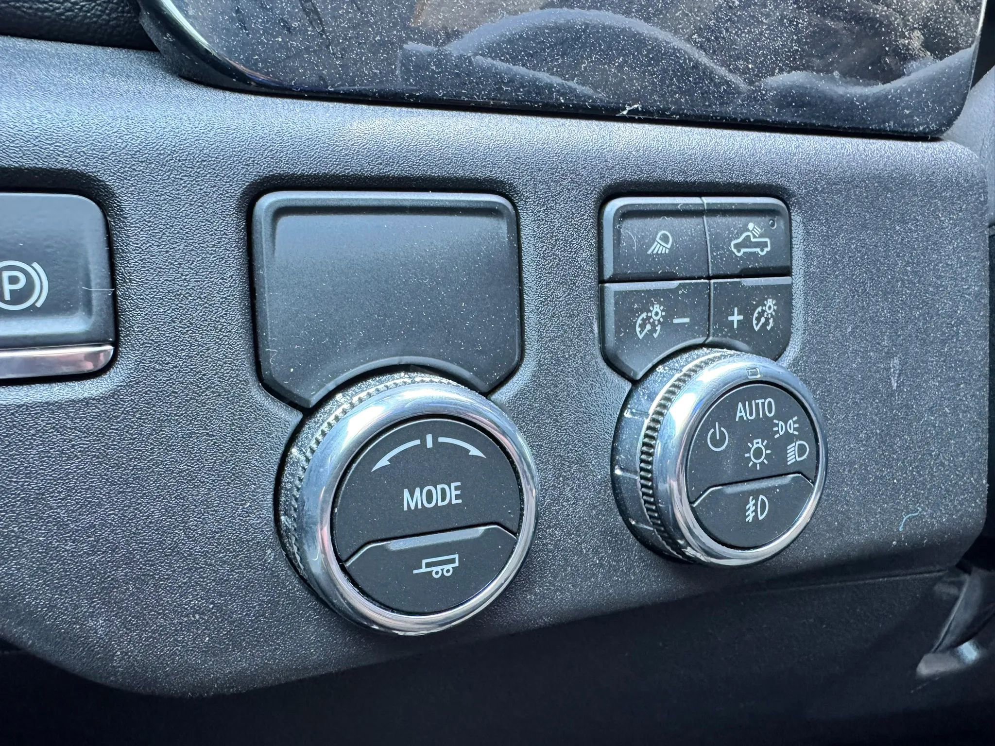 Used 2026 GMC Sierra 1500 SLT RWD image 14